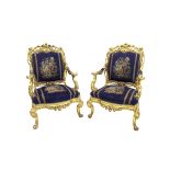 Pair of 18th century design giltwood throne chairs