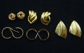 Four pairs of 9ct gold stud earrings and a pair of 14ct gold stud earrings