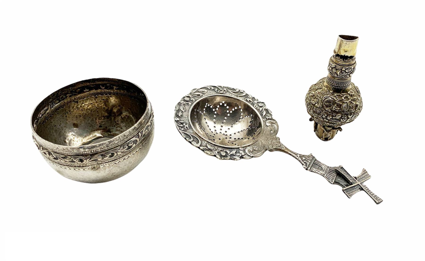 Early 19th Century silver gilt baby's whistle