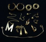 Collection of 9ct gold jewellery oddments