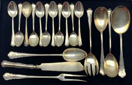 Quantity of German 800 standard silver cutlery by Dreyfuss all initialled 'R' comprising ten tea spo