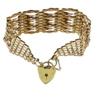9ct gold eight bar gate bracelet