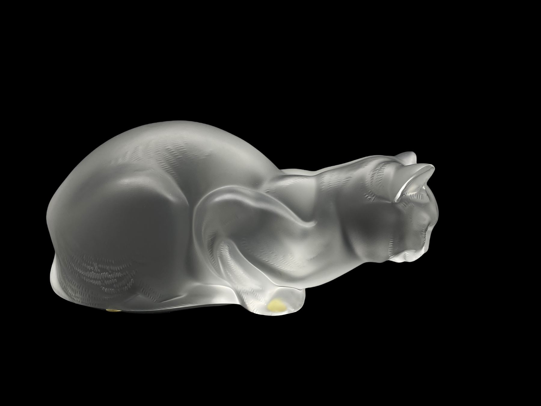 Lalique frosted glass model of a Cat 'Chat Coucha' - Image 3 of 5
