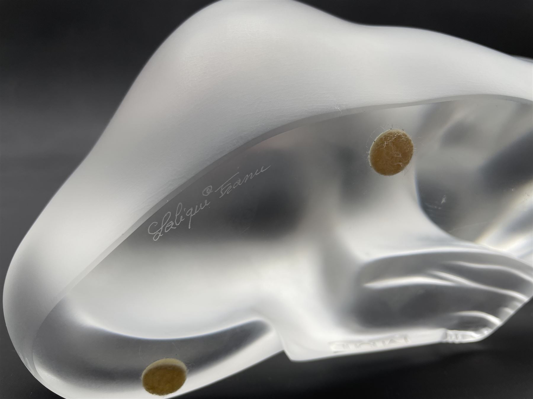 Lalique frosted glass model of a recumbent Lioness - Image 3 of 3