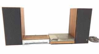 Bang & Olufsen System comprising a B & O Beolab 5000