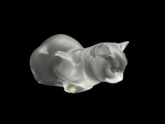 Lalique frosted glass model of a Cat 'Chat Coucha'