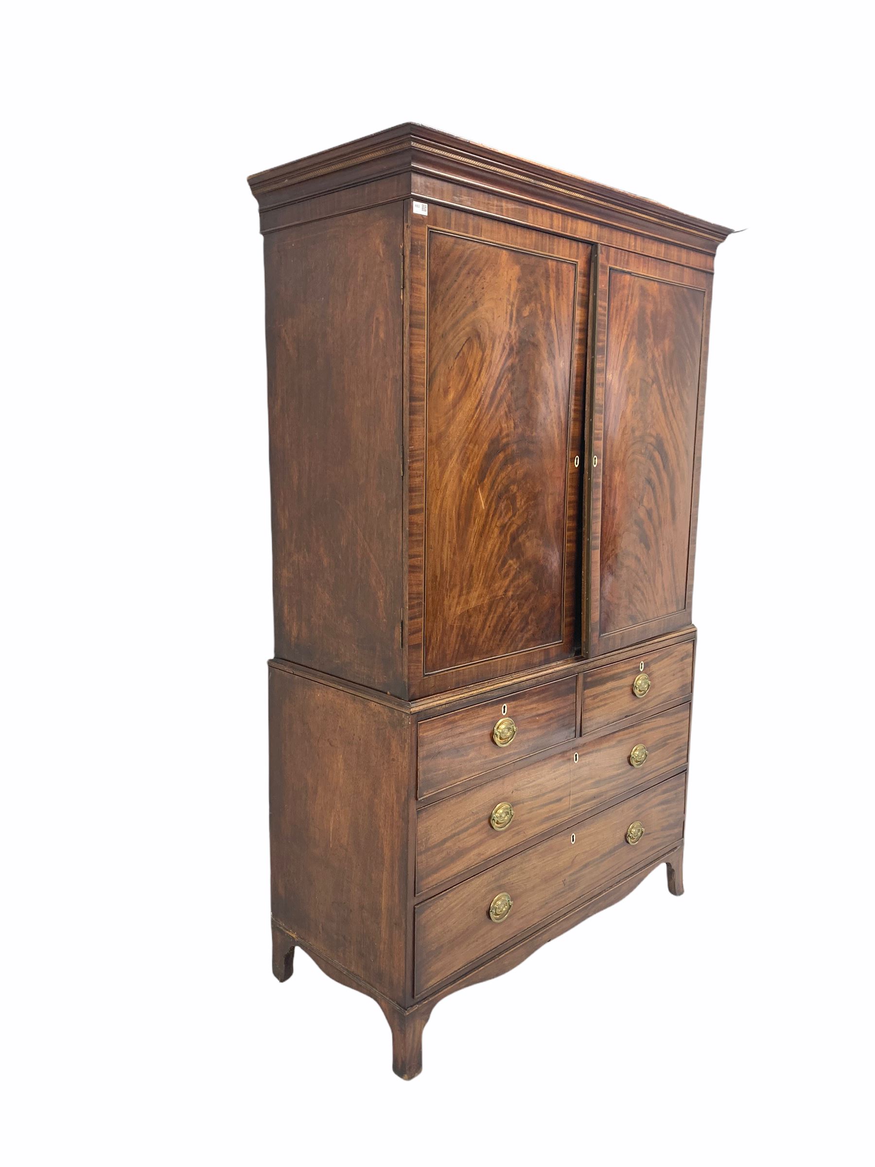 Georgian mahogany linen press - Image 2 of 4