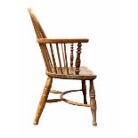 19th century elm and yew Windsor chair