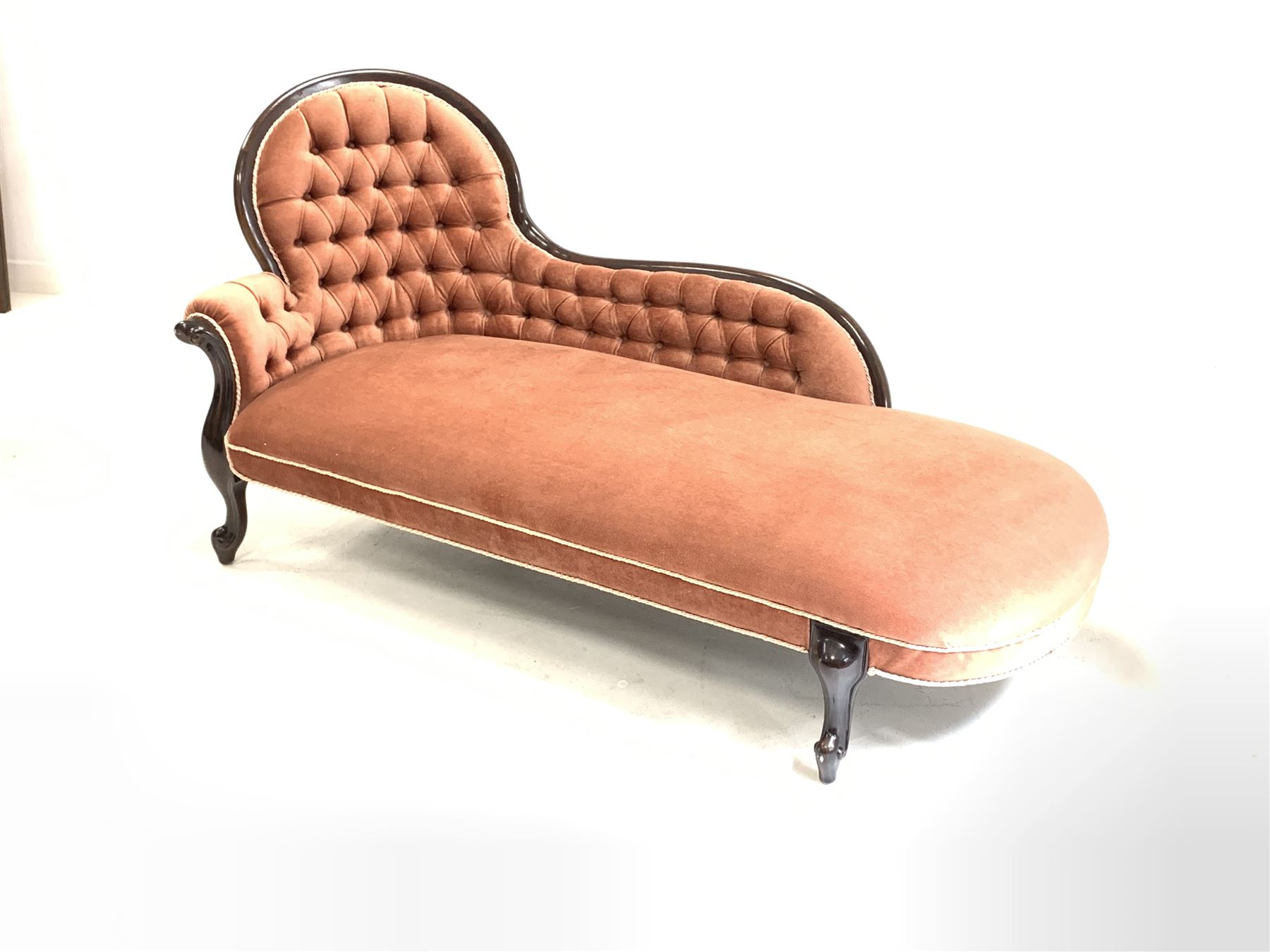 Victorian style stained beech framed chaise longue - Image 3 of 3
