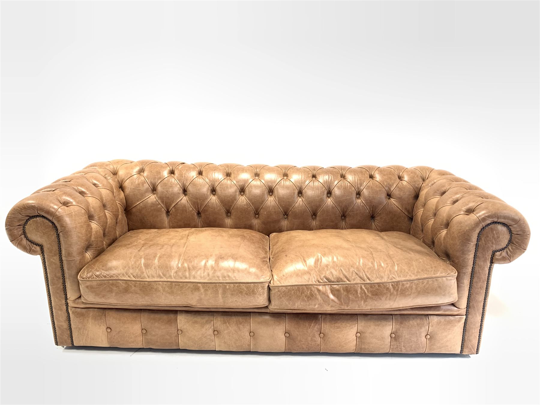Chesterfield three seat sofa - Image 2 of 3