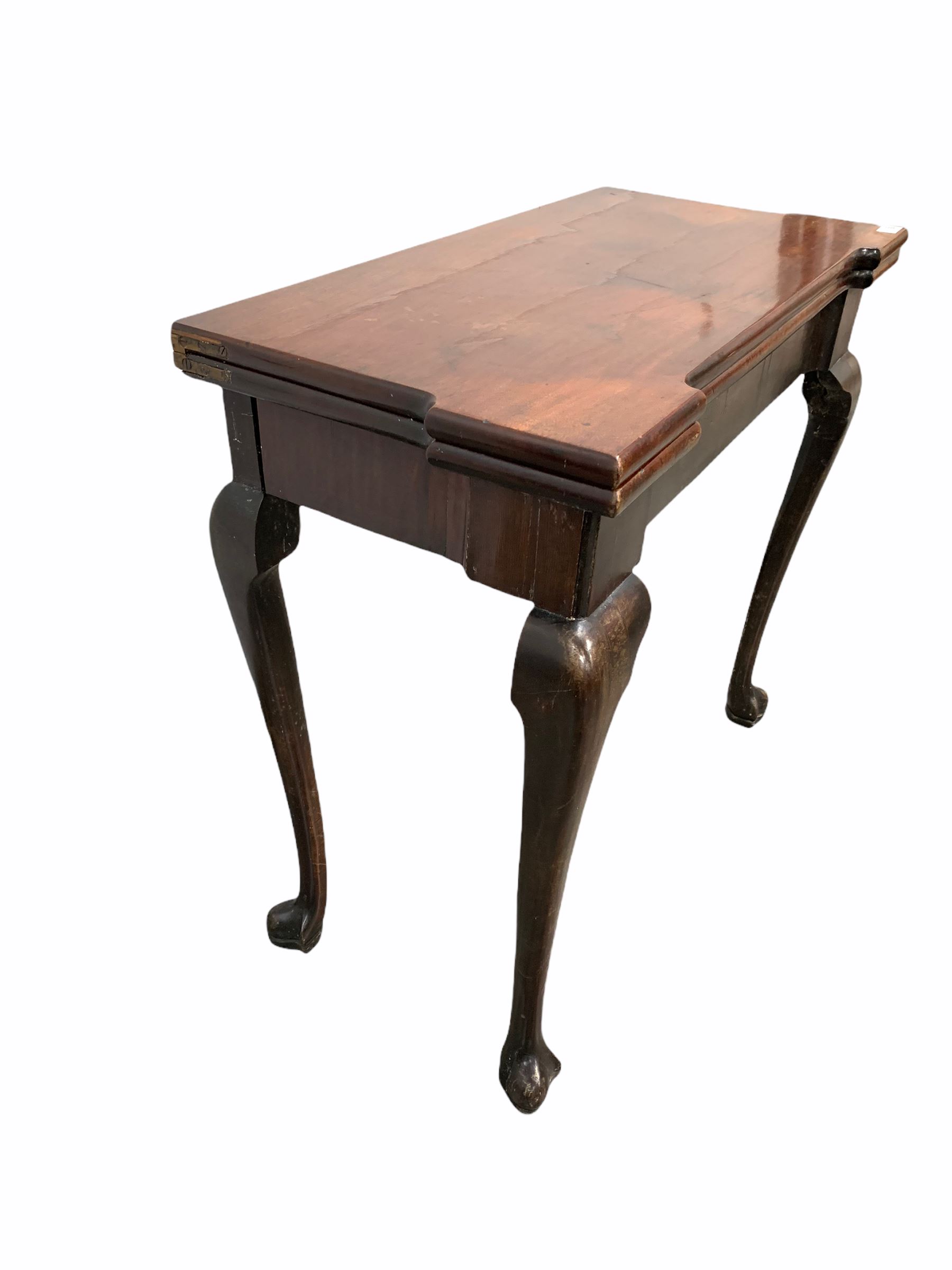 George II mahogany fold over tea table - Image 2 of 10