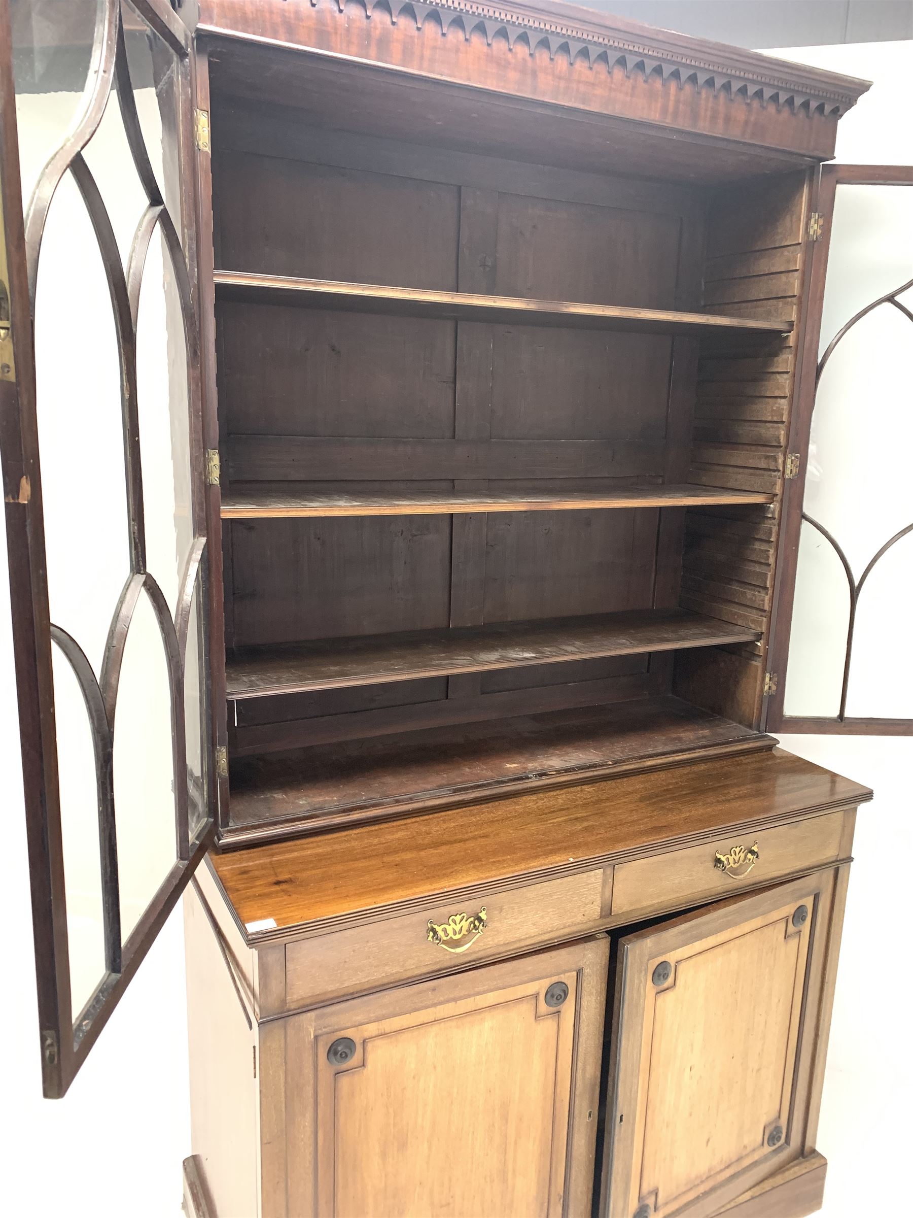 Georgian style mahogany bookcase on cupboard - Image 3 of 3