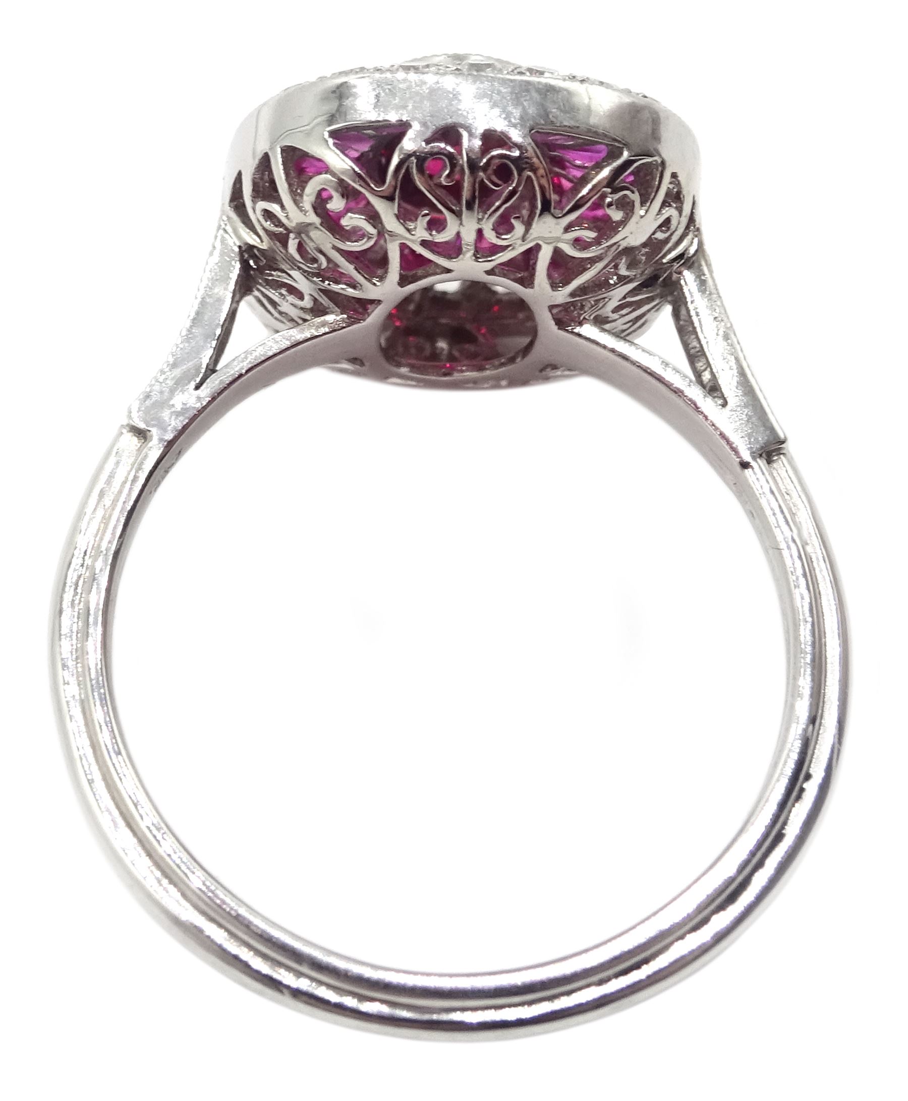 Platinum ring set with central oval ruby - Image 4 of 4