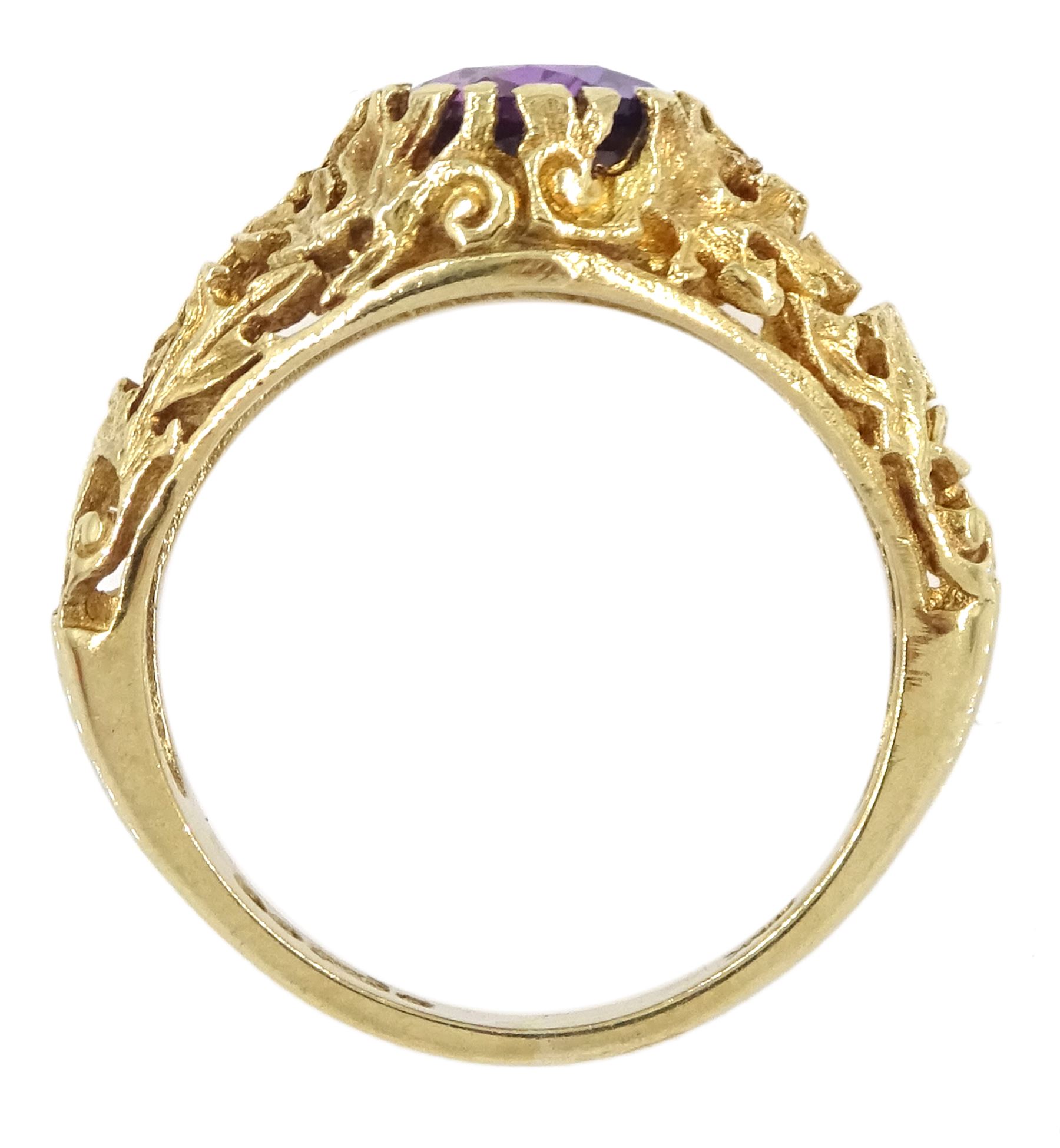 9ct gold single stone oval amethyst ring - Image 3 of 3