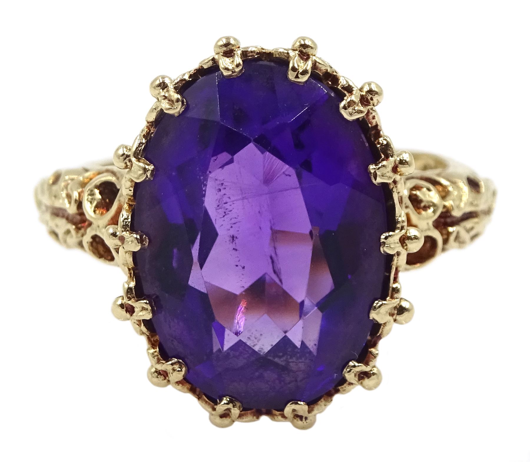 9ct gold single stone oval amethyst ring