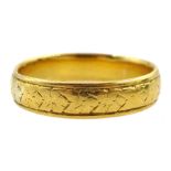 Edwardian 22ct gold wedding band