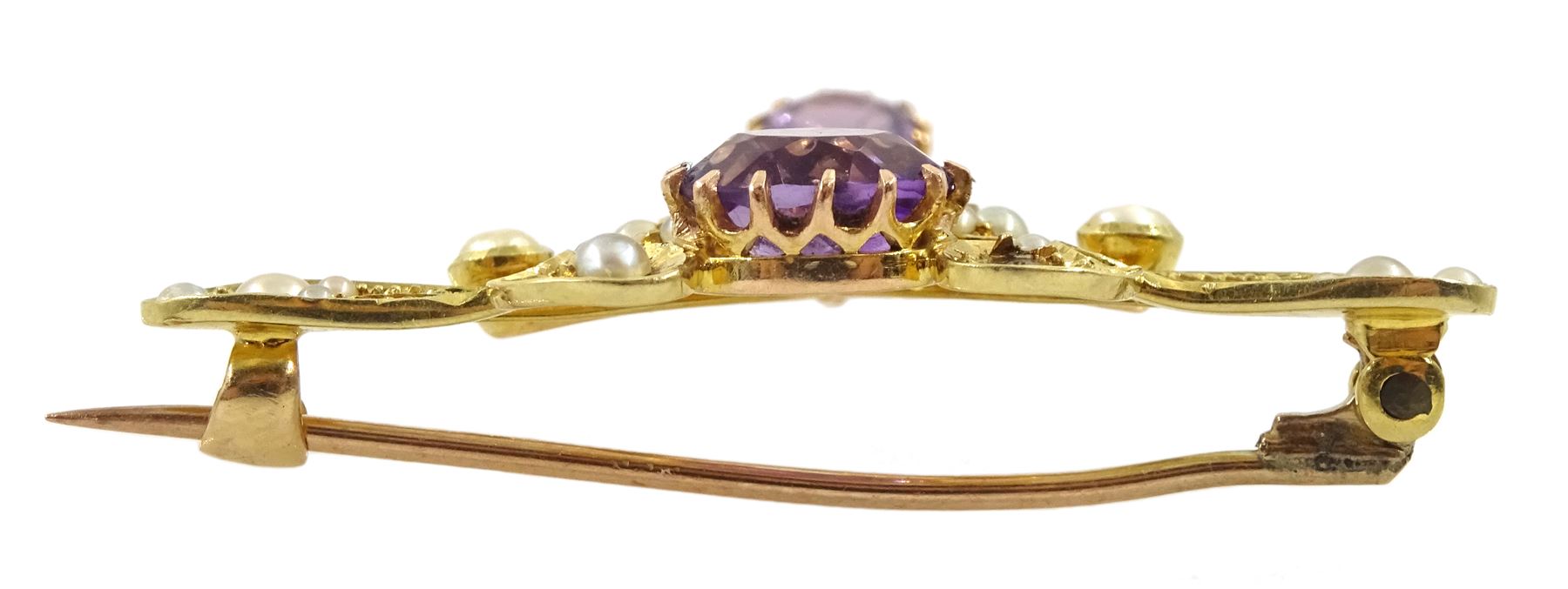 Art Nouveau gold oval and pear shaped amethyst and split pearl brooch - Image 2 of 2