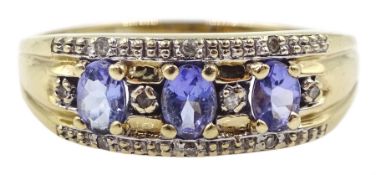 9ct gold three stone oval tanzanite and diamond chip ring