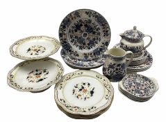 Late Victorian Wedgwood 'Ningpo' pattern part dinner service together with a late Victorian Wedgwood