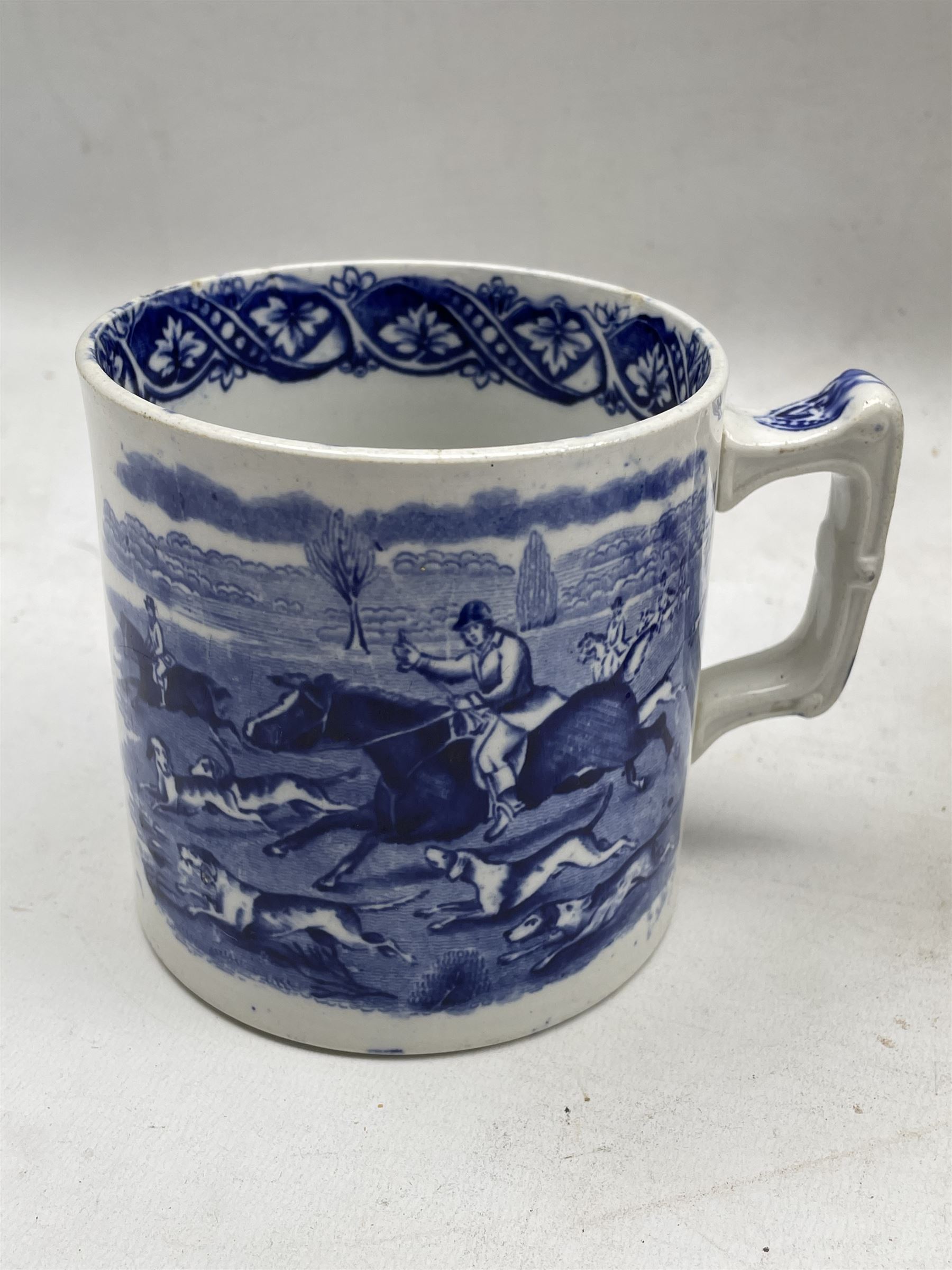Large 19th century Sunderland lustre mug - Image 3 of 3