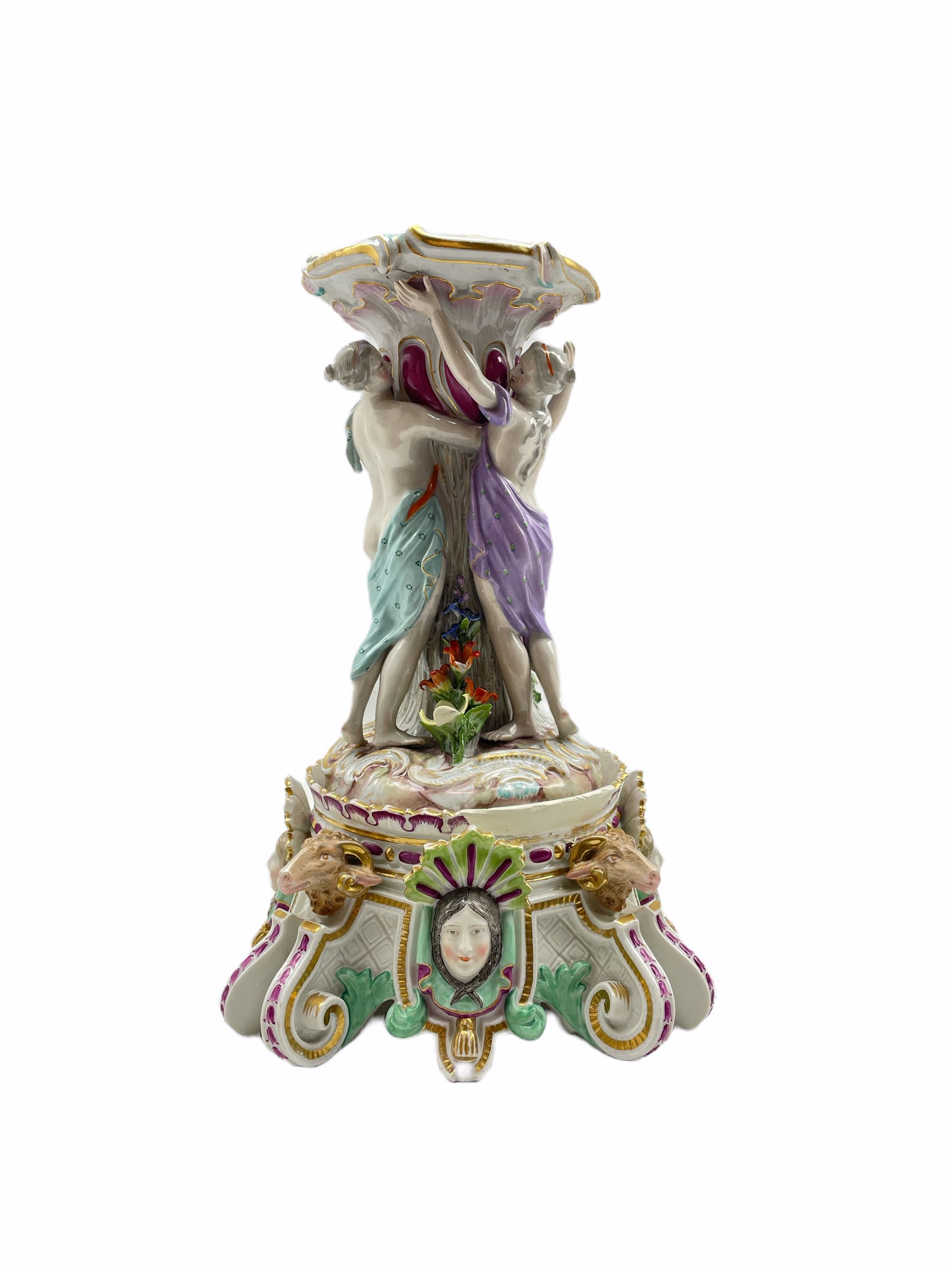 Late 19th century Meissen porcelain centrepiece stand