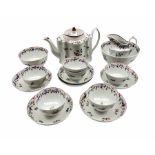 Late 18th/early 19th century New Hall tea set