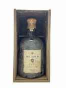 Warre's vintage port Tappit Hen 210cl 1977 in owc