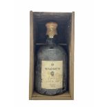 Warre's vintage port Tappit Hen 210cl 1977 in owc