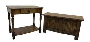 18th century style oak side table with single drawer and turned supports united by stretcher (W80cm)