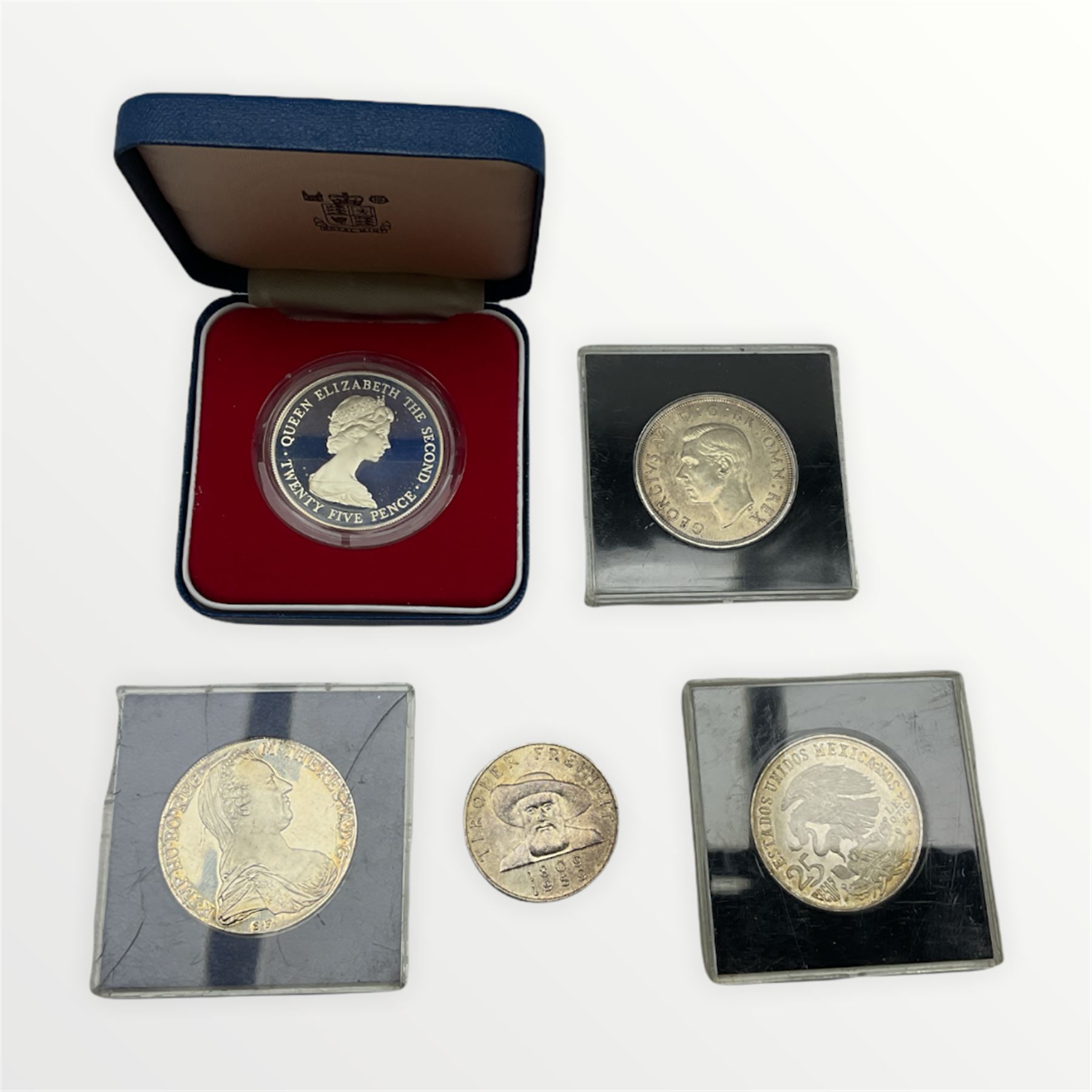 Queen Elizabeth II Bailiwick of Guernsey 1978 silver twenty five pence coin - Image 2 of 2
