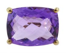 9ct gold single stone rectangular briolette cut amethyst ring