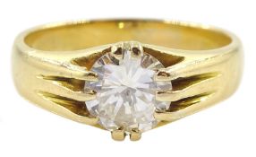 18ct gold gentleman's single stone round brilliant cut diamond ring