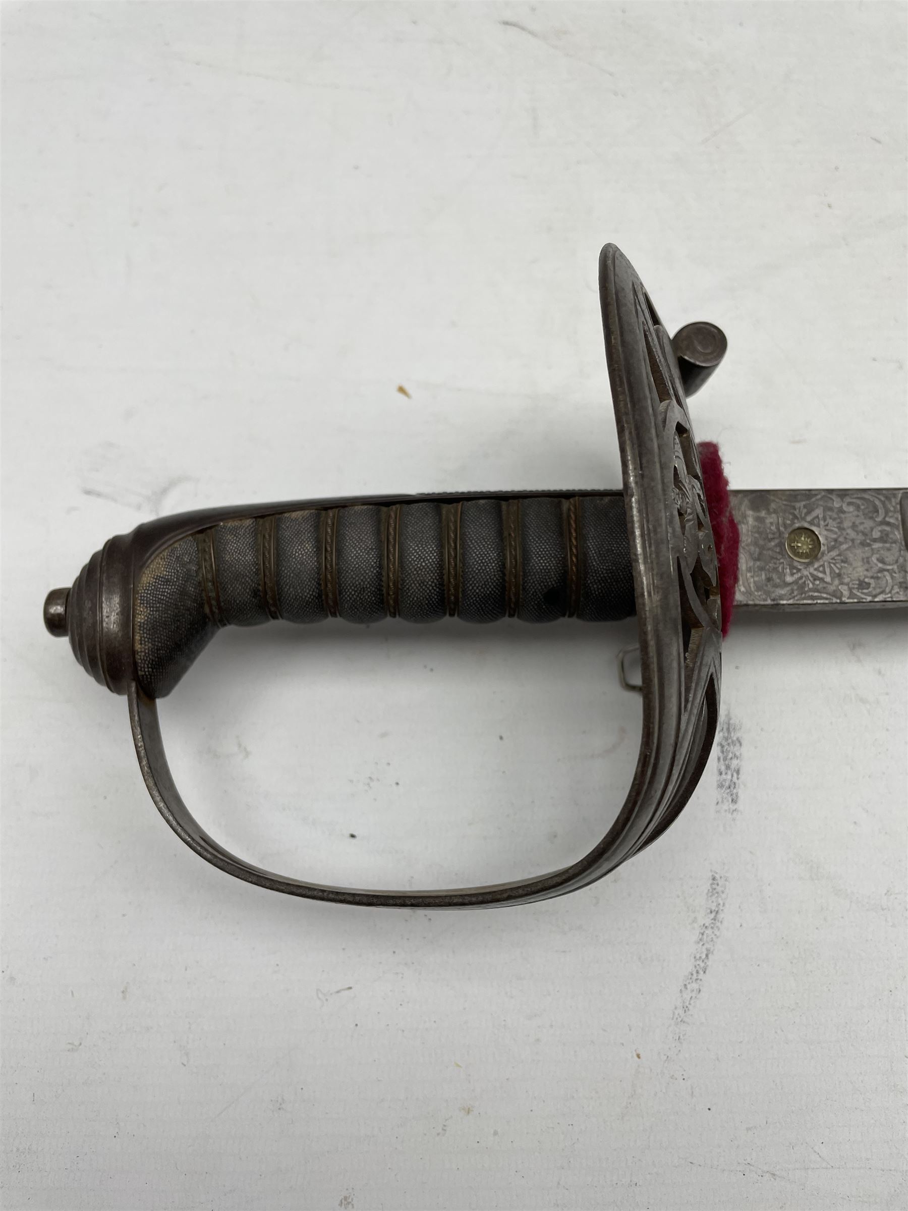 Victorian Queens Westminster Rifles officers sword with engraved blade inscribed 'Brissenden - Image 4 of 5