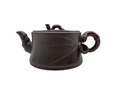 Chinese Yixing stoneware teapot and cover