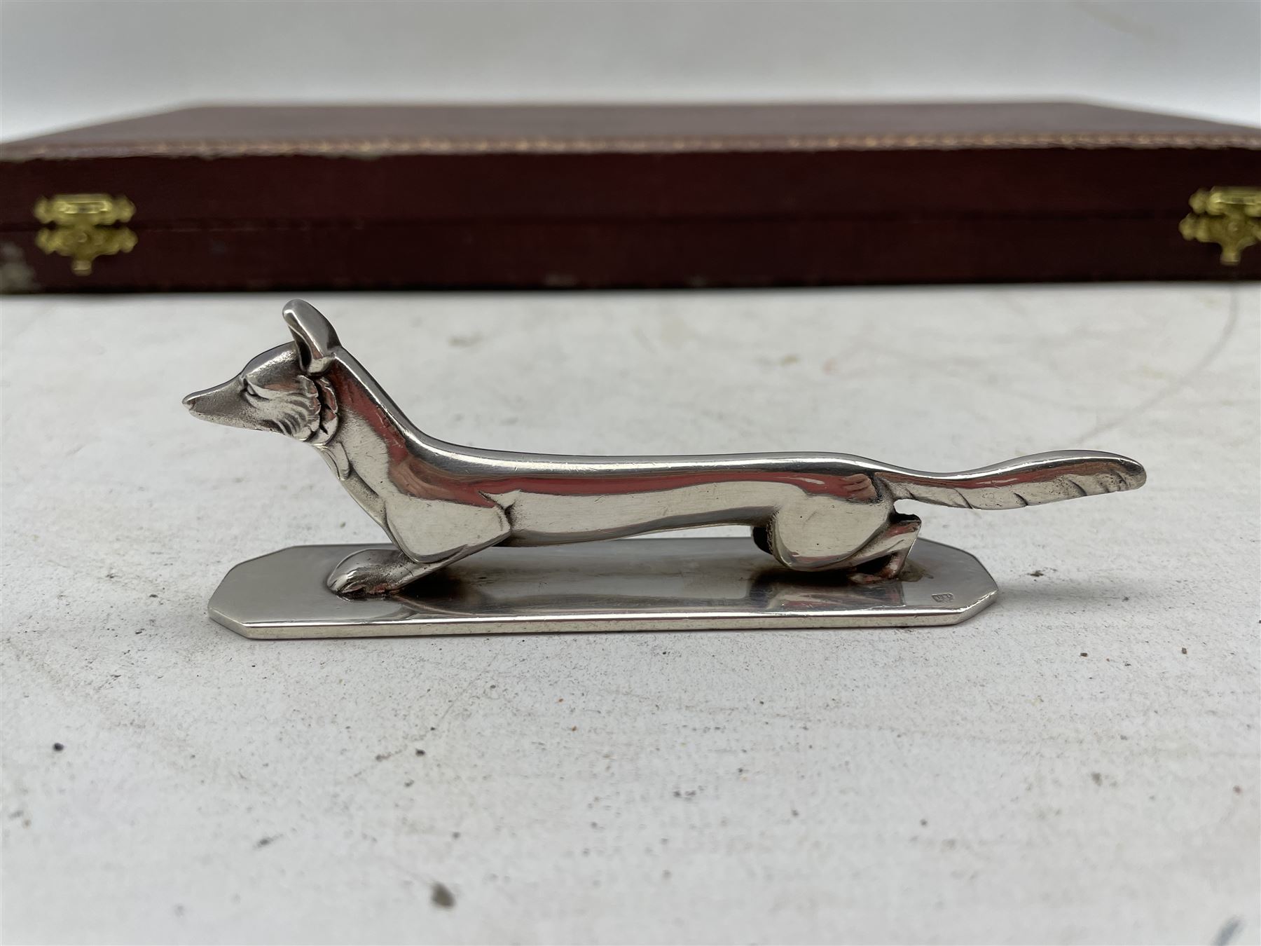 'Les Animaux Modernes' a set of twelve early 20th century French silvered-bronze knife rests cast as - Image 3 of 4