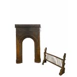 Edwardian cast iron fire insert of classical design 65cm x 99cm