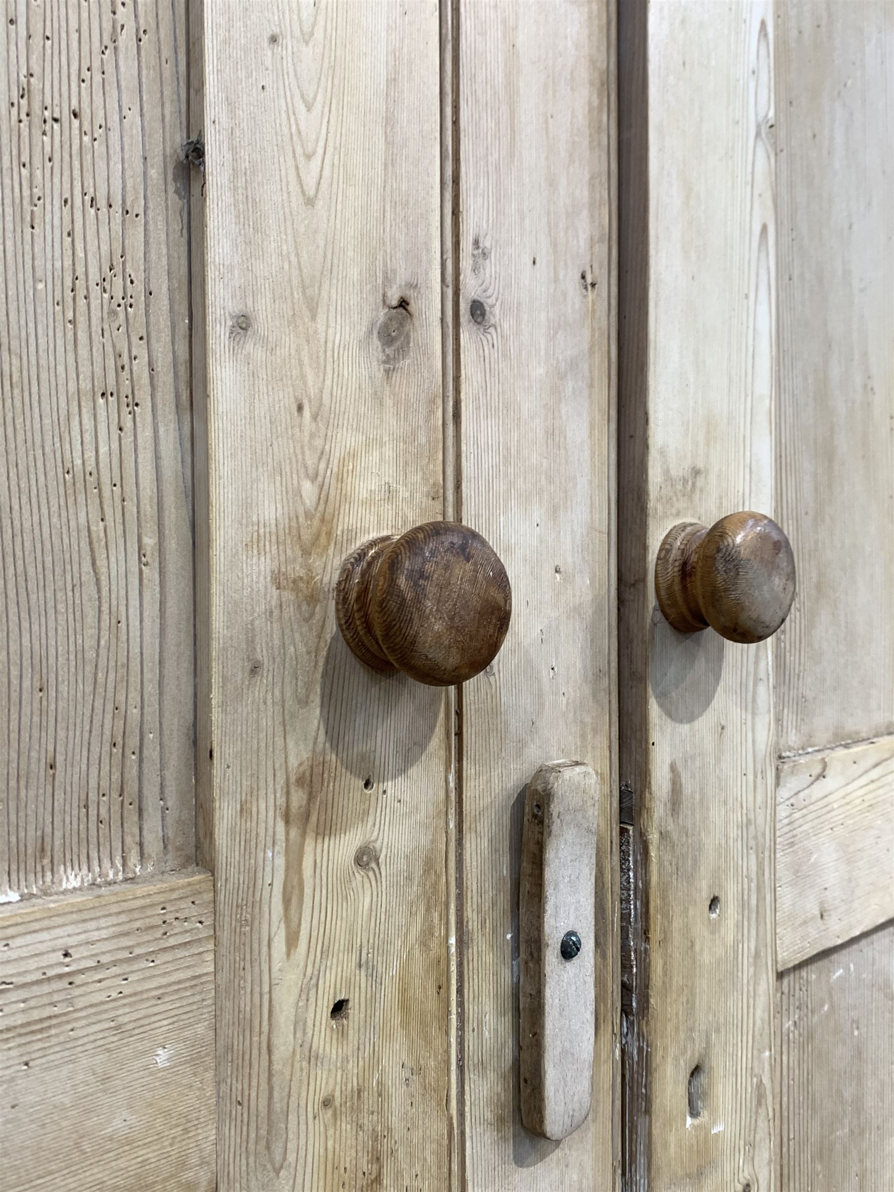 Large late 19th century stripped pine housekeepers cupboard - Image 6 of 11