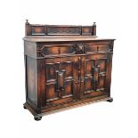 Early 20th century oak sideboard