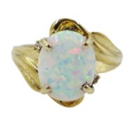 9ct gold oval opal and diamond chip ring