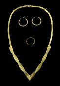 Gold Herringbone link necklace