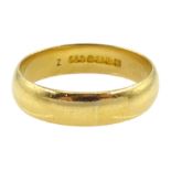 22ct gold wedding band