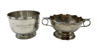 Silver two handled bowl with engraved inscription and on short pedestal foot D11cm Sheffield 1914 Ma