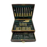 Art Deco canteen of Regent Plate cutlery for eight settings retailed by Goldsmtihs & Silversmiths