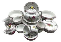 Spode Marlborough Sprays pattern part dinner and tea service including plates in various sizes