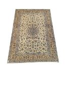 Fine hand knotted Persian Kashan carpet
