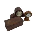 Mid 20th century mantle clock with Westminster chiming movement