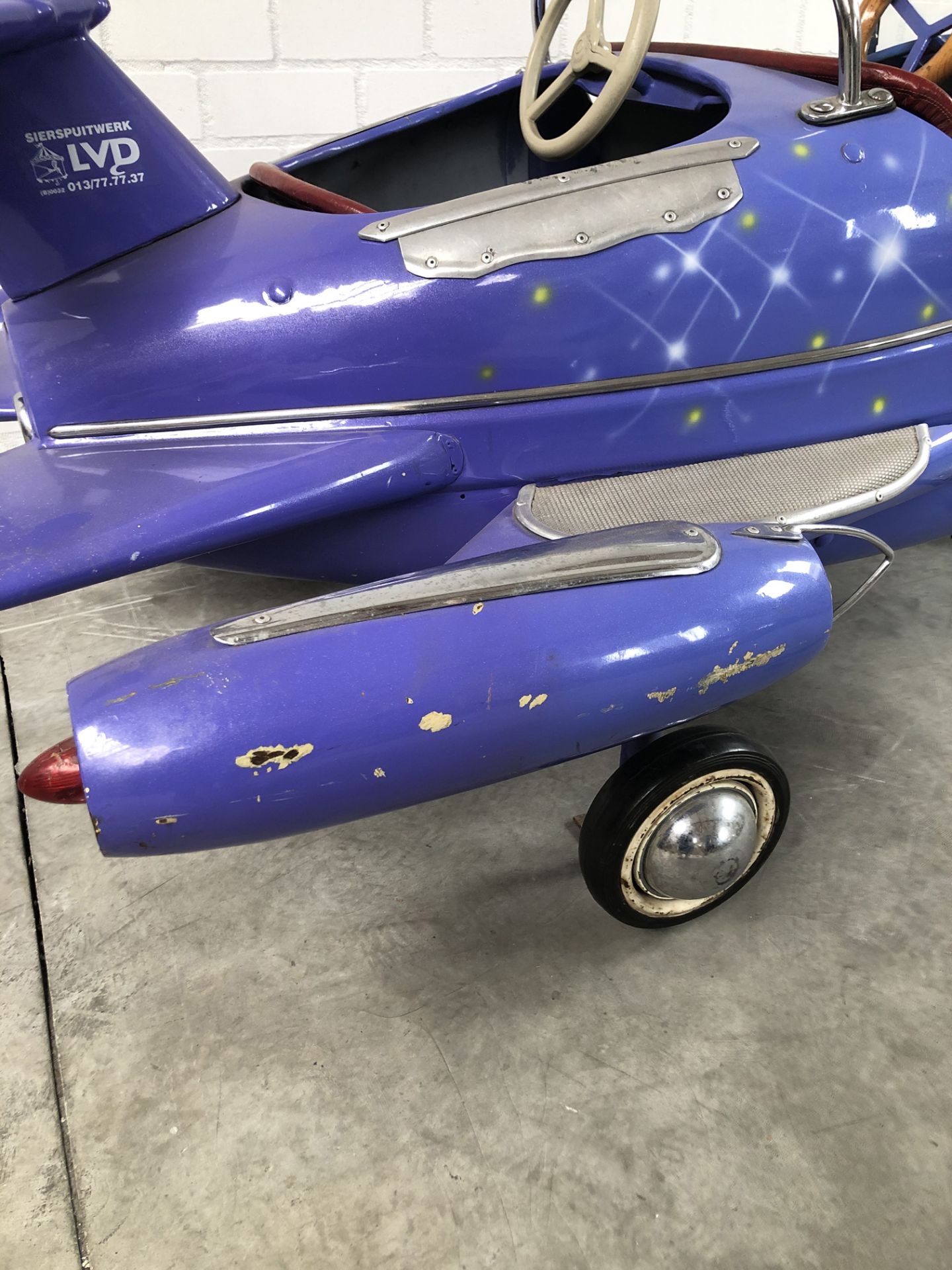 L'Autopede Carousel Jet Fighter - Image 15 of 15