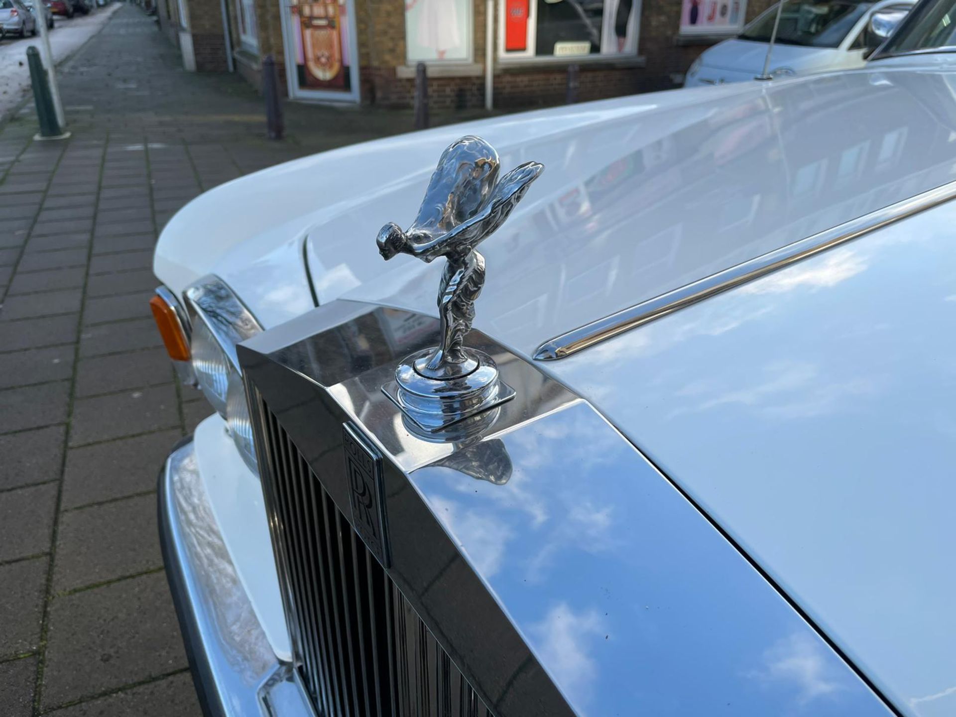 Rolls-Royce Silver-Shadow 6.8 II 1977 White - Image 13 of 25