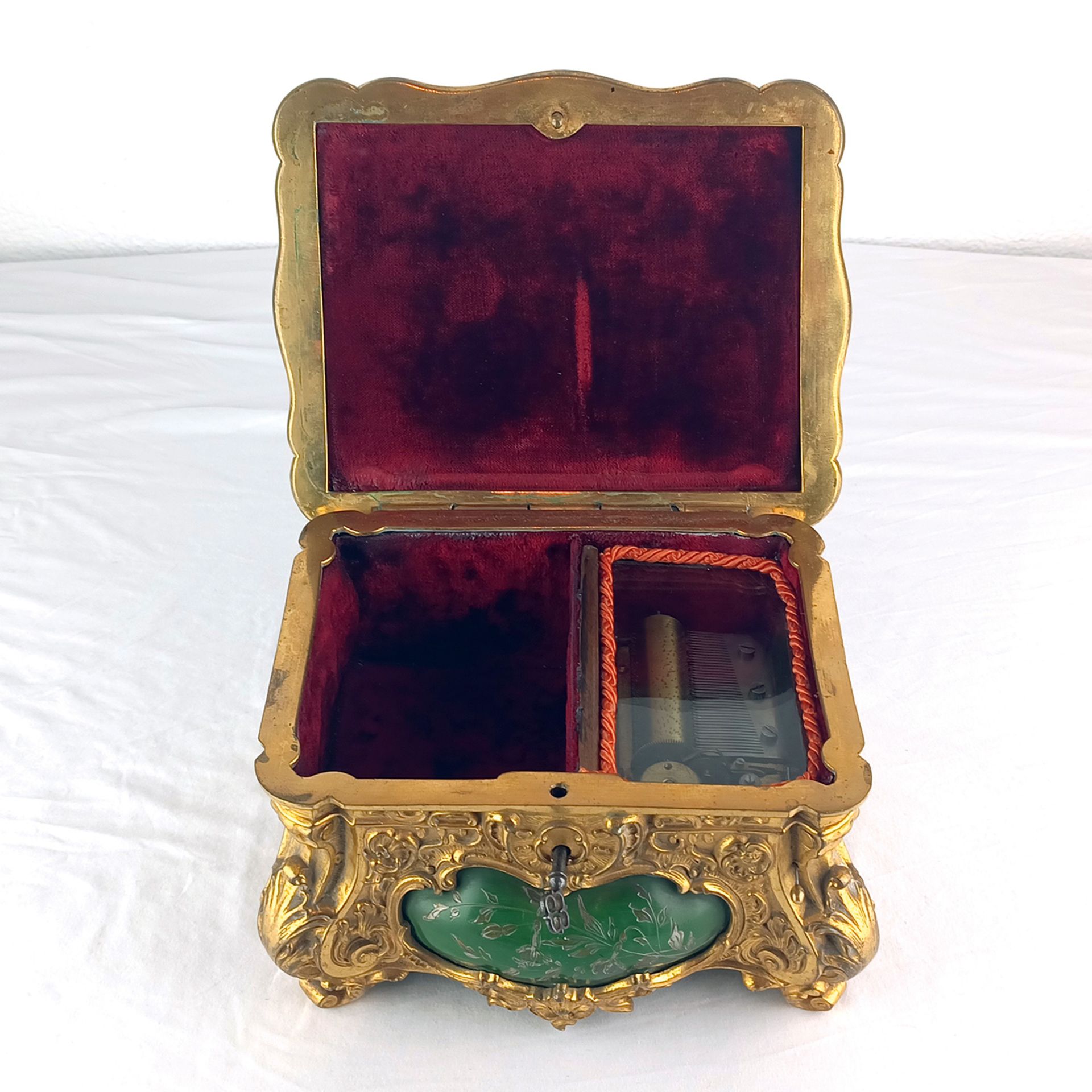 Unusual brass and horn jewellery box with music