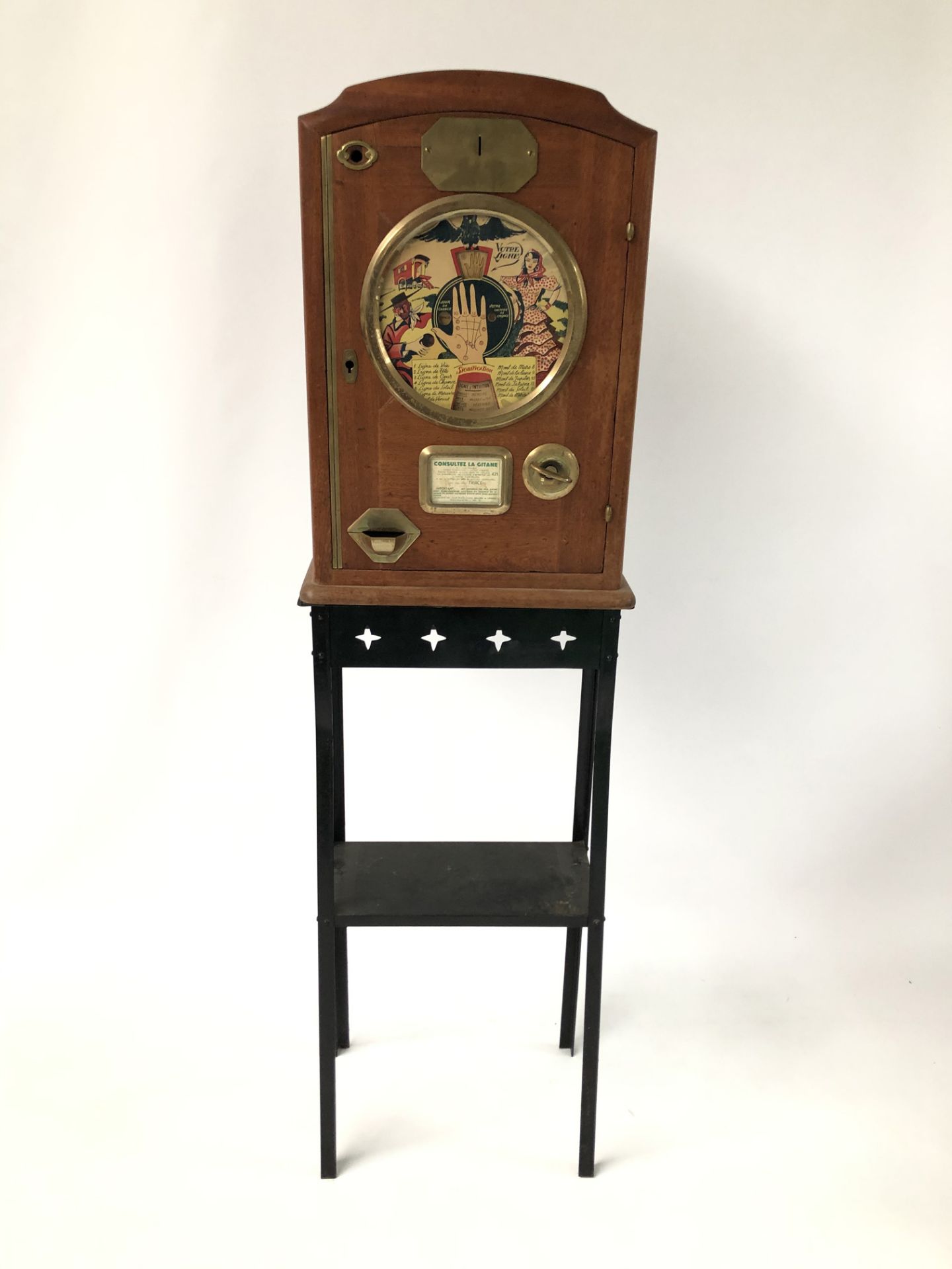 French "Votre Ligne" Fortune Teller Machine ca. 1937 - Image 2 of 5